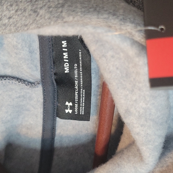 Medium Gray Under Armour Sweatshirt. - Picture 2 of 3